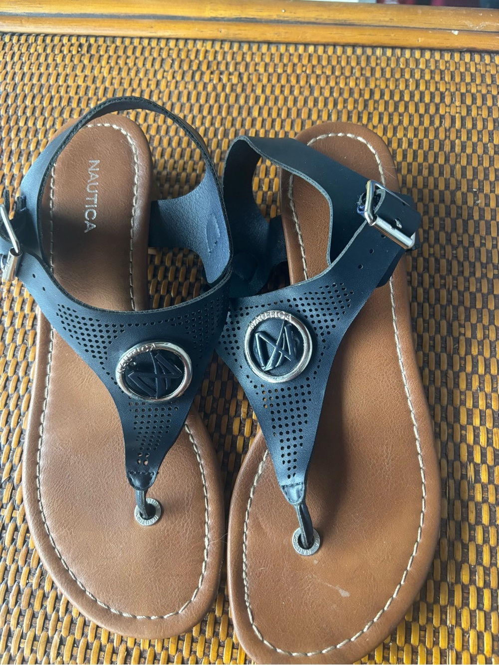 Nautica Navy Leather Thong Sandals with Brown Footbed